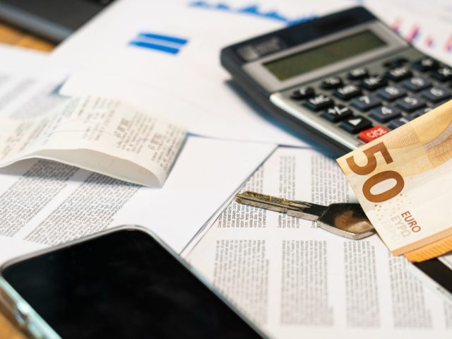 Budget famille : 9 méthodes pour épargner chaque mois