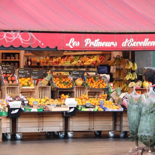 Économiser sur les courses hebdomadaires : guide pratique