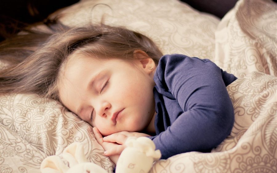 Améliorer le sommeil des enfants : conseils pratiques