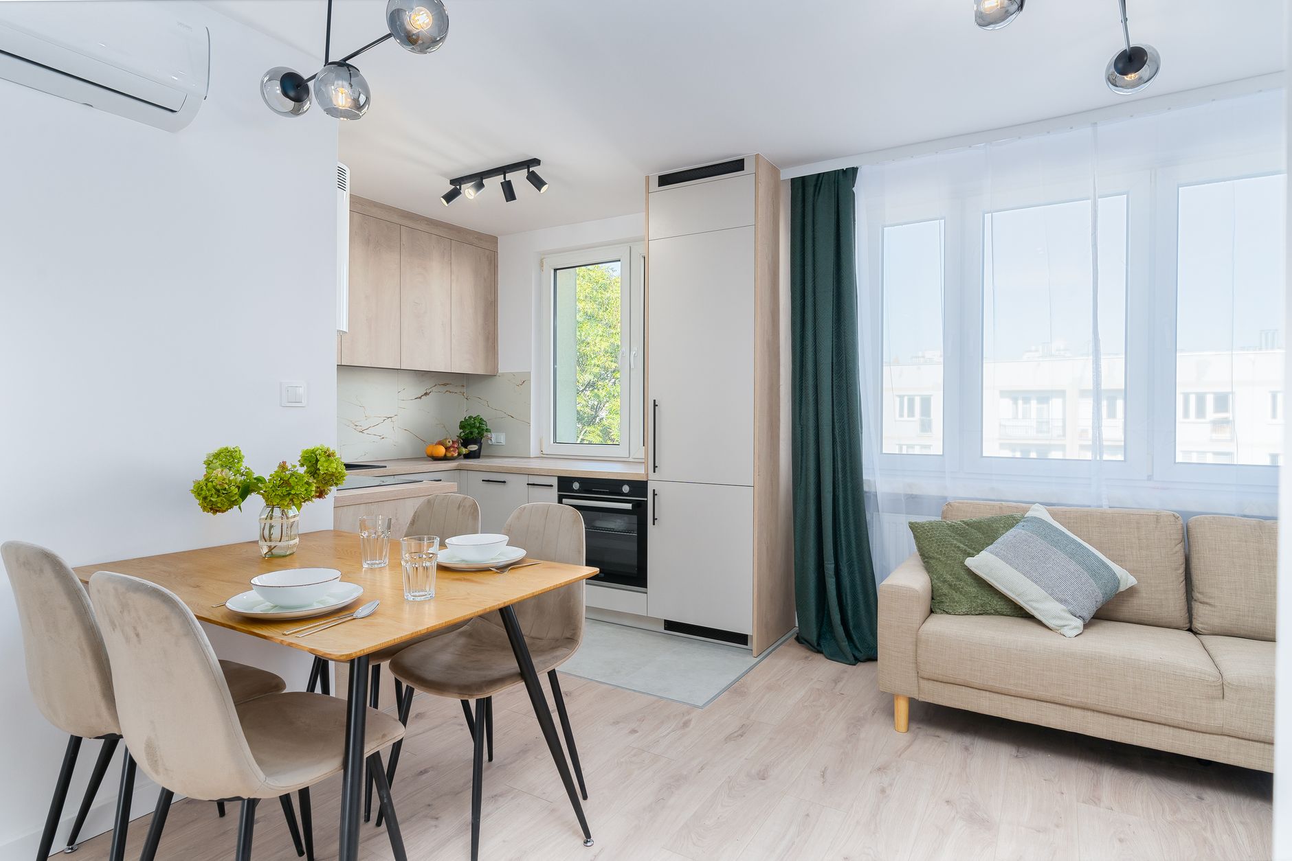 Aménager un coin repas familial dans un petit espace